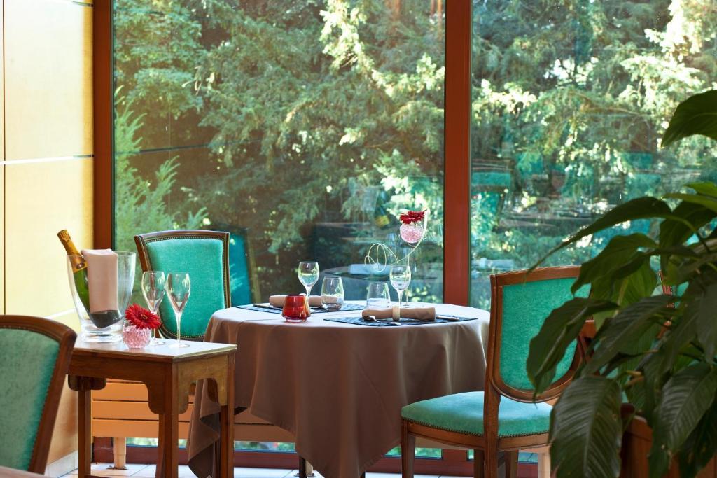 Logis Hostellerie La Chaumiere Arsonval Kültér fotó
