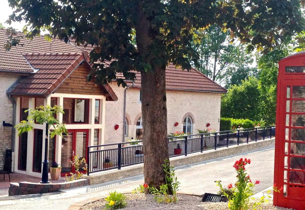 Logis Hostellerie La Chaumiere Arsonval Kültér fotó